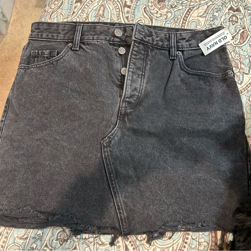 Old Navy faded black skirt